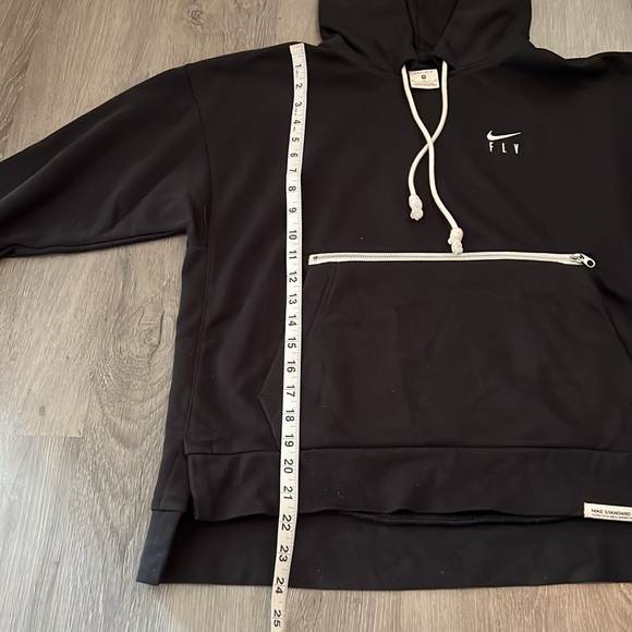 Nike Hoodie. Size M - Picture 5 of 7